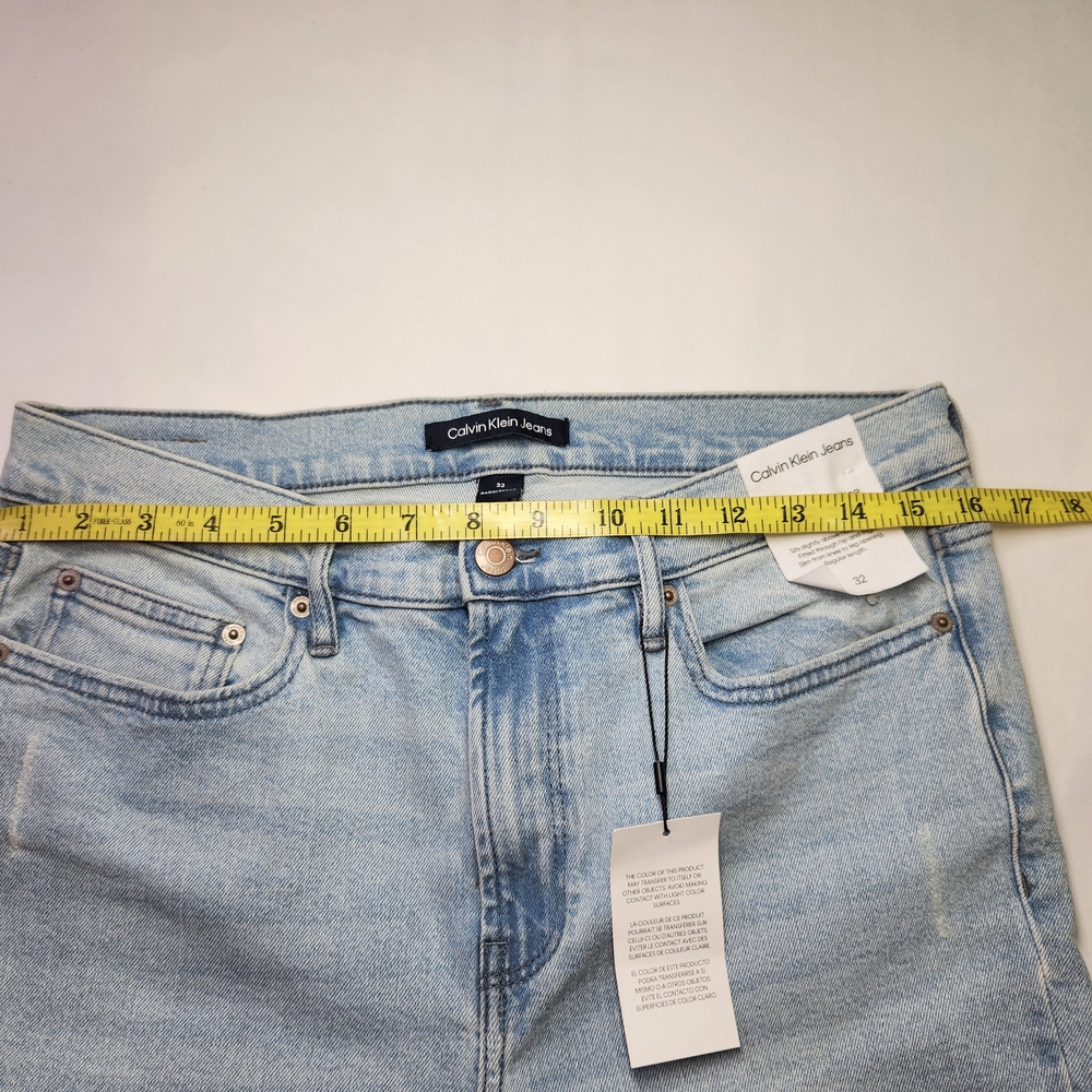 ⭐️NWT Calvin Klein Super High Rise Slim Jeans – Size 32 – Light Wash - Picture 9 of 11